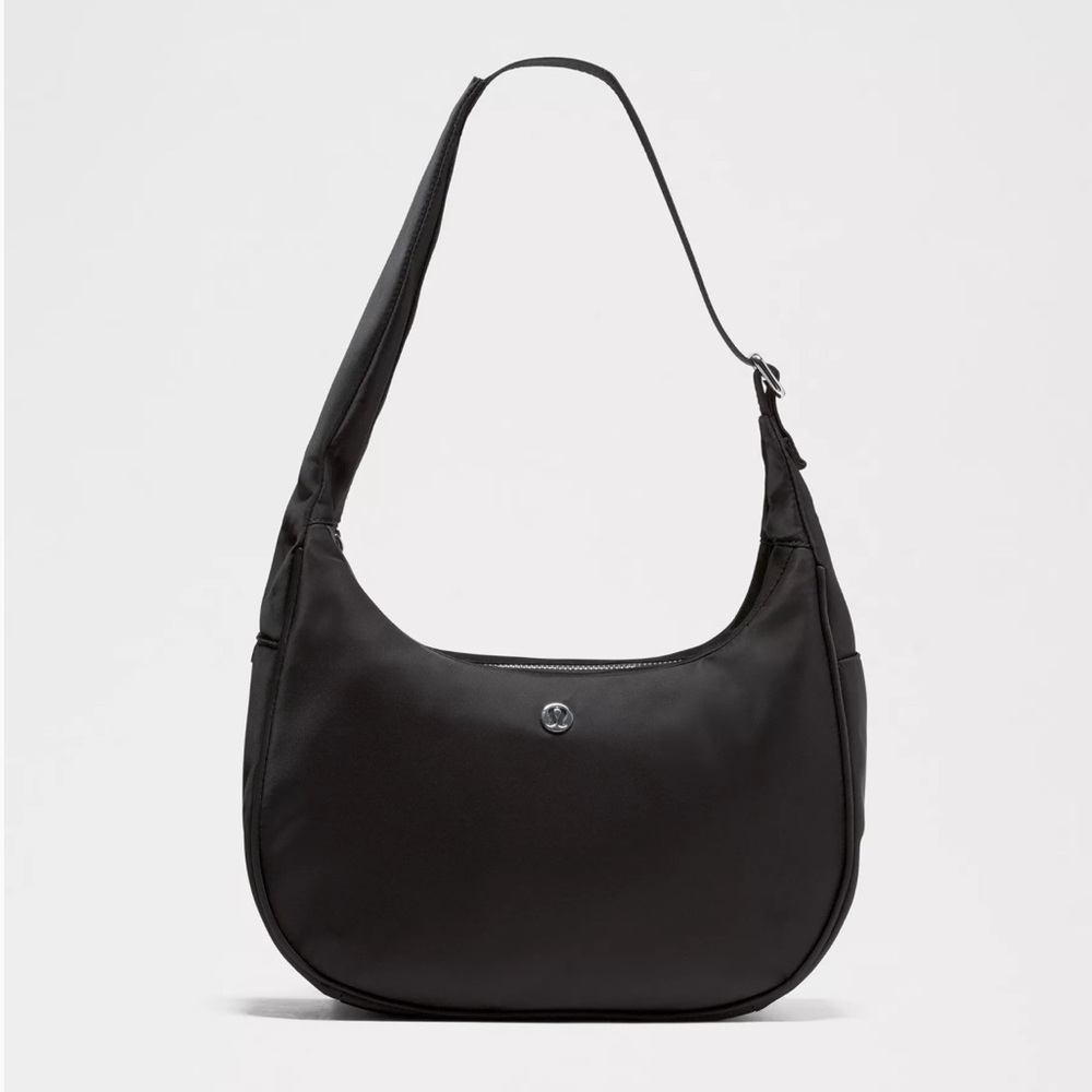 Lululemon City Essentials Shoulder Bag 4L